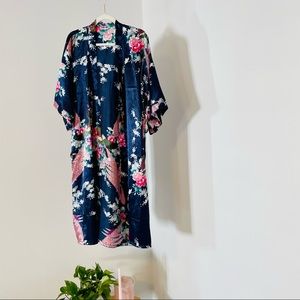 Women’s Satin Kimono Robe (no tie) | GUC Size Large